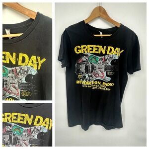 Green Day Revolution Radio T Shirt Graphic Band Tee Rock Punk Music Black